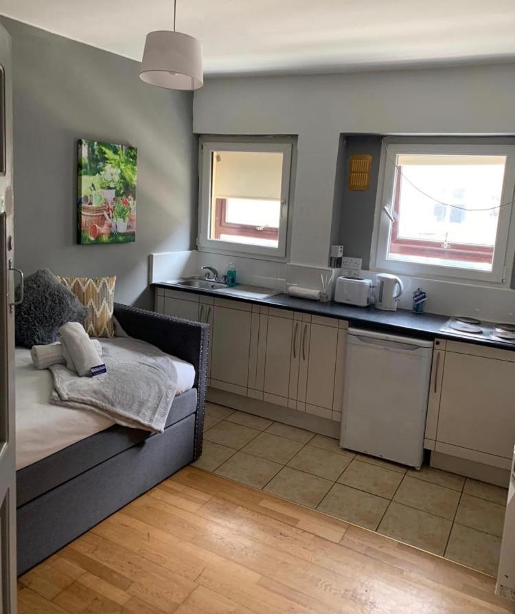 Cheap Budget Accommodation Galway Exterior photo