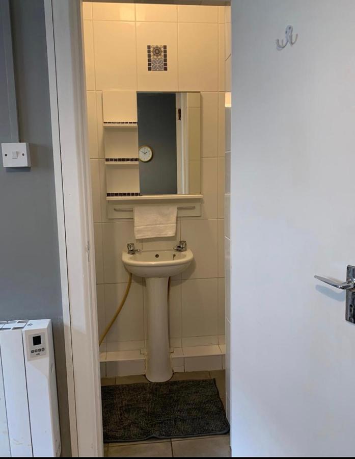 Cheap Budget Accommodation Galway Exterior photo